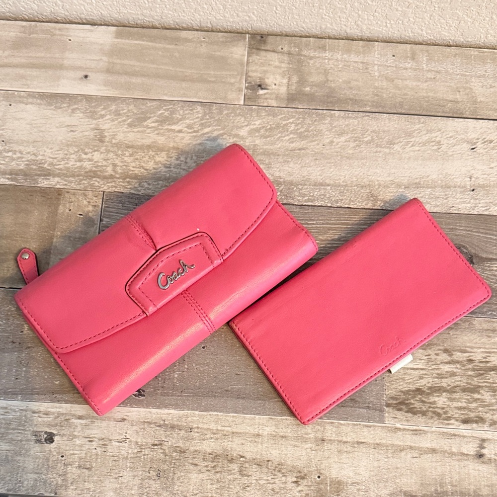 Coach Vibrant Pink Women's Leather Wallet Set